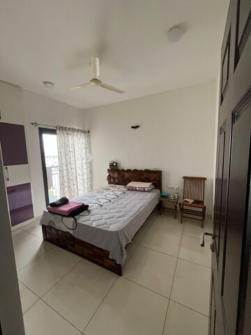 Room in 3 BHK Apartment at Sobha Arena, Kanakapura Road – for Rent