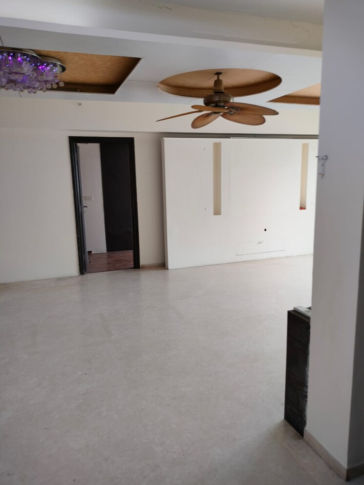 Room, dlf-westend-heights 4 Bedroom 2600 Sq.Ft. Apartment In Sector 53 Gurgaon 9669920