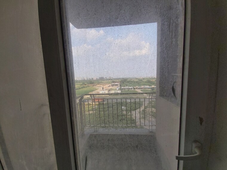 Bathroom, bptp-discovery-park 2 Bedroom 1120 Sq.Ft. Apartment In Sector 80 Faridabad 9669816