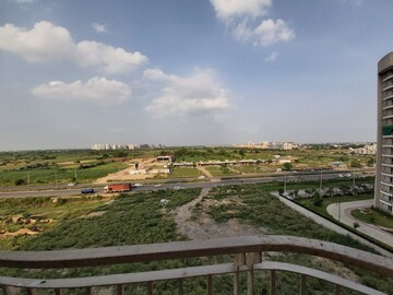 2 BHK Apartment – Garden View at BPTP Discovery Park, Sector 80 - for Sale