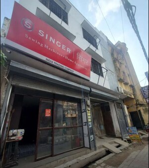  Showroom – Exterior View View at Aminabad - for Rent