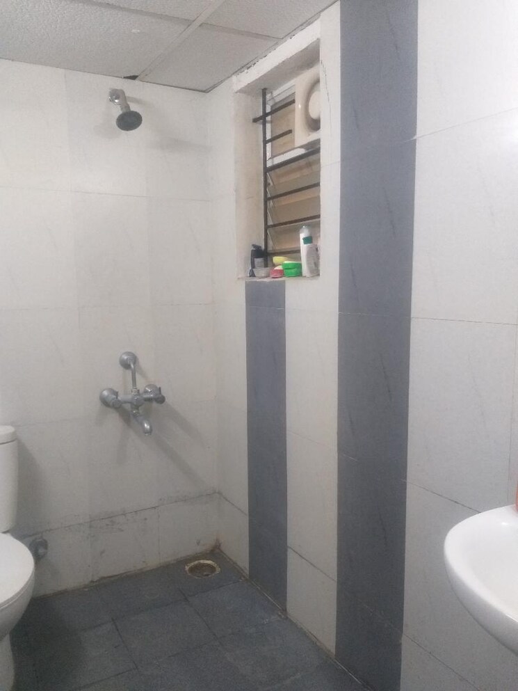 Bathroom, trifecta-esplanade 3 Bedroom 1532 Sq.Ft. Apartment In Belathur Bangalore 9506529