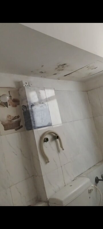 Bathroom in 2 BHK Apartment at OP Floridaa, Sector 82 – for Rent