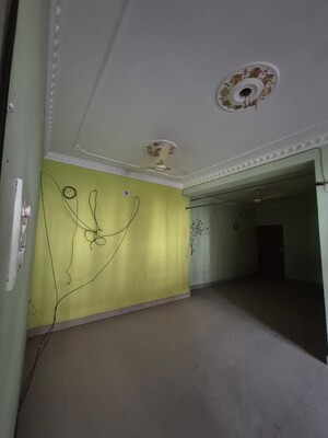 Room in 3 BHK Apartment at Morabadi – for Sale