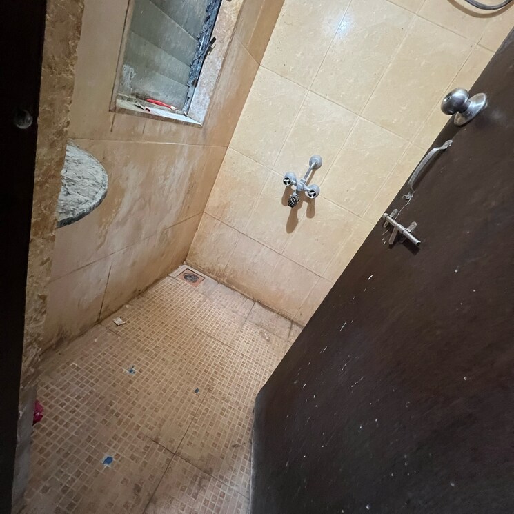 Bathroom, aurum-elementto 1.5 Bedroom 900 Sq.Ft. Apartment In Madhav Nagar Pune 9669999
