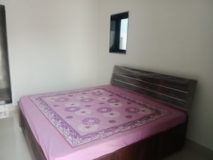  Pg For Rent in Raja Park