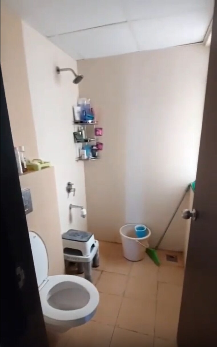 Bathroom, shapoorji-pallonji-joyville-hinjewadi 2 Bedroom 672 Sq.Ft. Apartment In Hinjewadi Pune 9506308