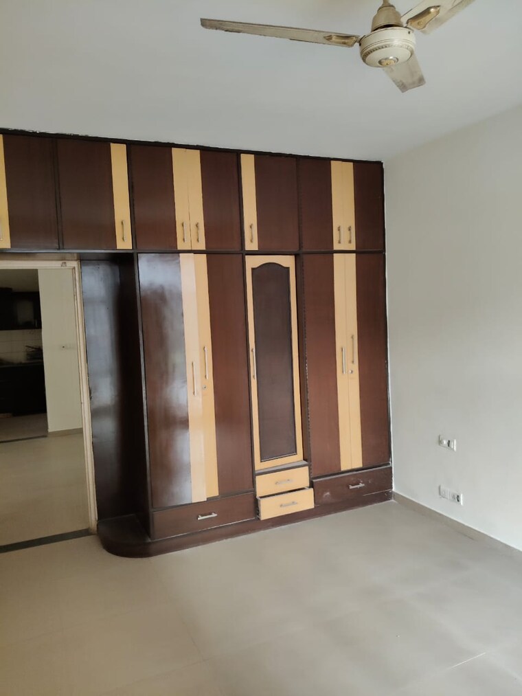 Room, omaxe-heights 3 Bedroom 954 Sq.Ft. Apartment In Sector 86 Faridabad 9670033