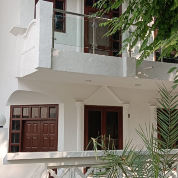 5 BHK Villa – Exterior View View at RWA Apartments Sector 41, Sector 41 - for Rent