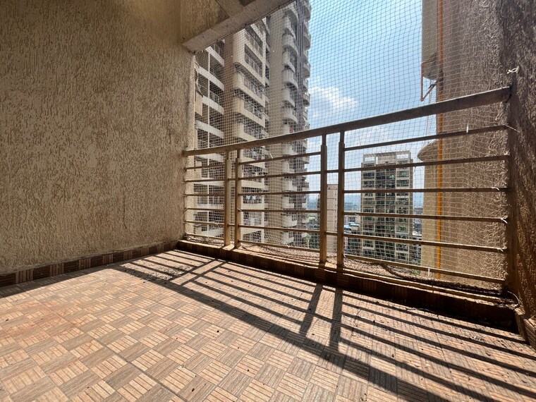 Balcony, paradise-sai-mannat 3 Bedroom 1810 Sq.Ft. Apartment In Kharghar Navi Mumbai 9668850