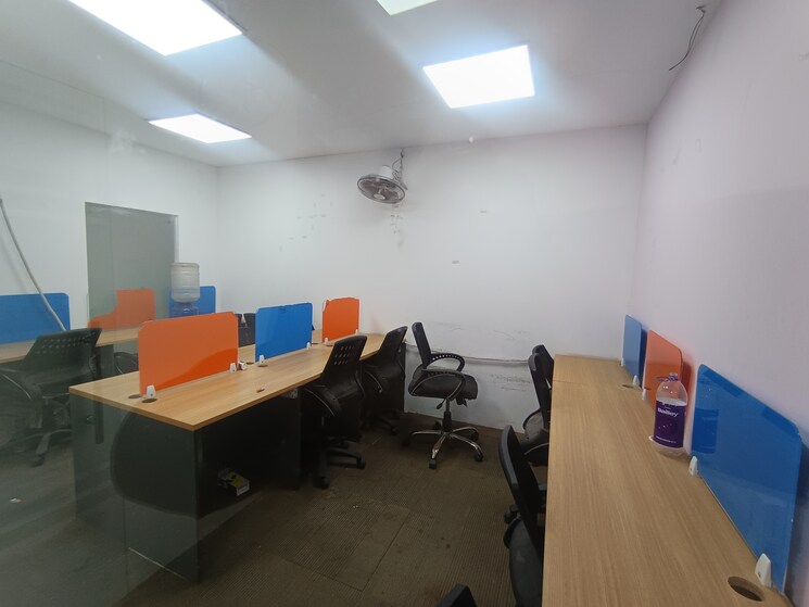 Team Area, sector 2 Commercial Office Space 500 Sq.Ft. In Sector 2 Noida 9670281