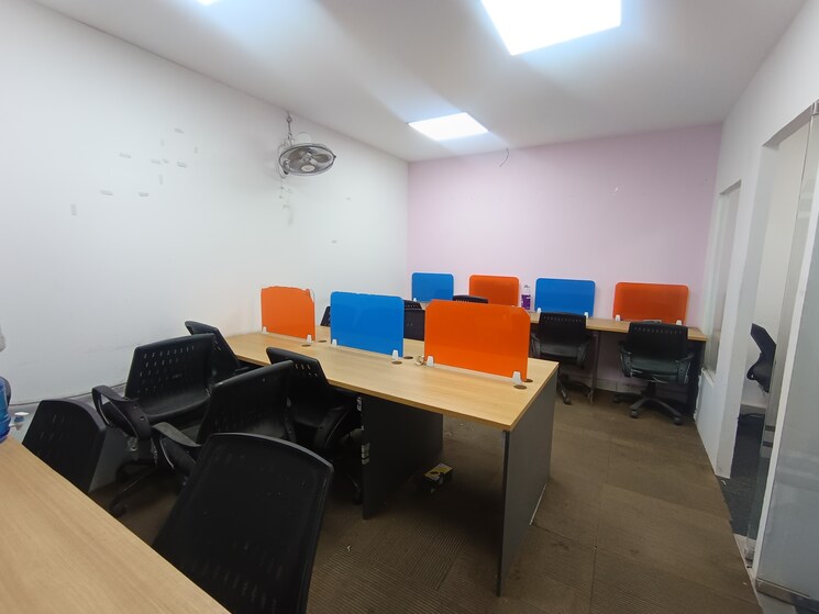 Team Area, sector 2 Commercial Office Space 500 Sq.Ft. In Sector 2 Noida 9670281
