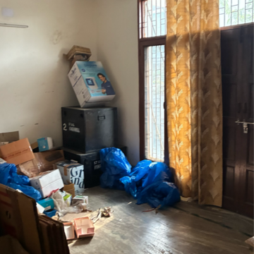 Living Room in 3.5 BHK Villa at The Nest Noida, Sector 31 – for Rent