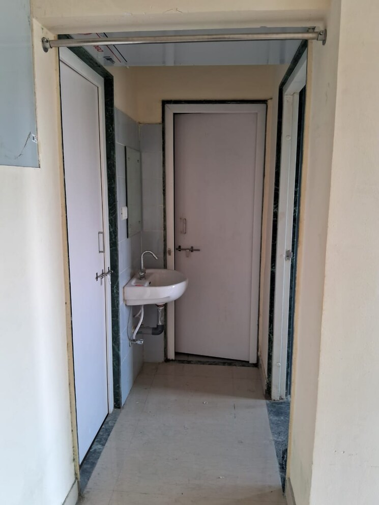 undefined, sector 14 dwarka 1 Bedroom 580 Sq.Ft. Apartment In Sector 14 Dwarka Delhi 9670227