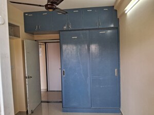 Furnished Amenities in 1 BHK Apartment at Sector 14 Dwarka – for Rent