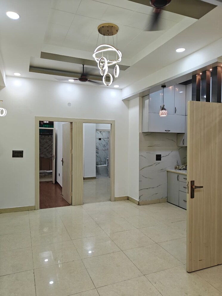 Room, burari 2 Bedroom 500 Sq.Ft. Builder Floor In Burari Delhi 9670282