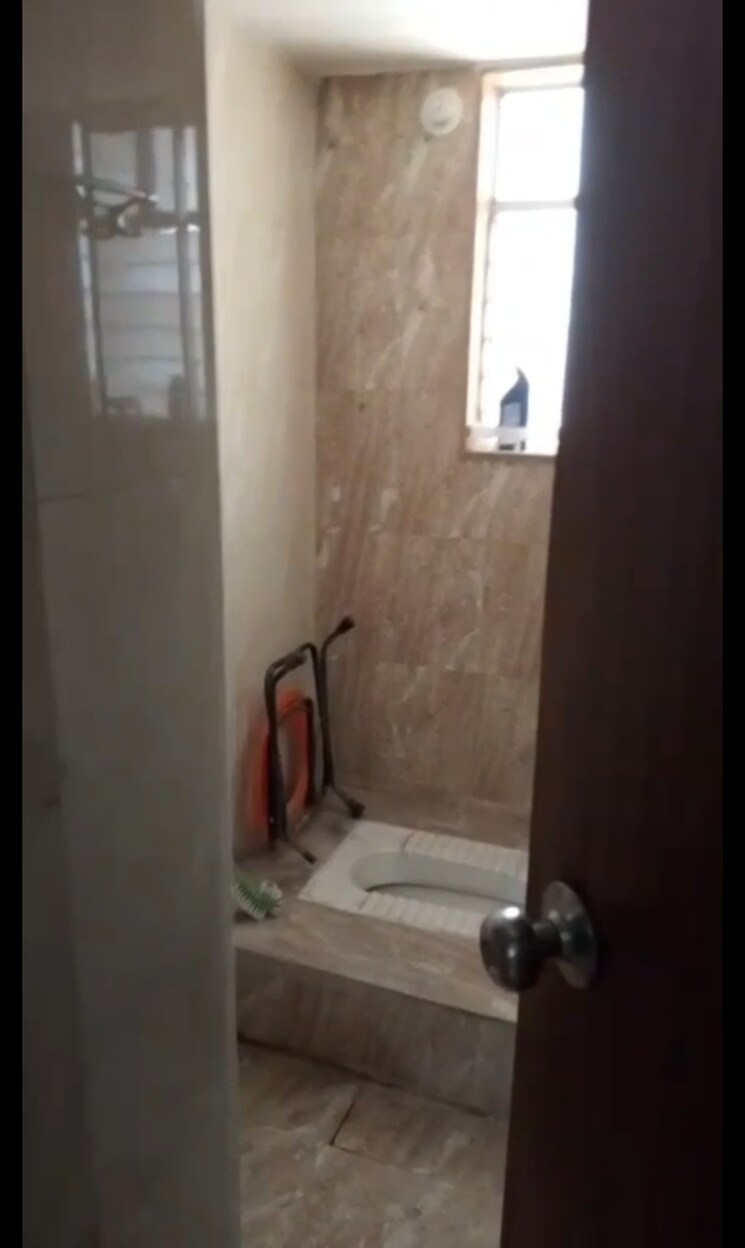 Bathroom, gund-and-pethe-life-square 2 Bedroom 725 Sq.Ft. Apartment In Lohgaon Pune 9670354