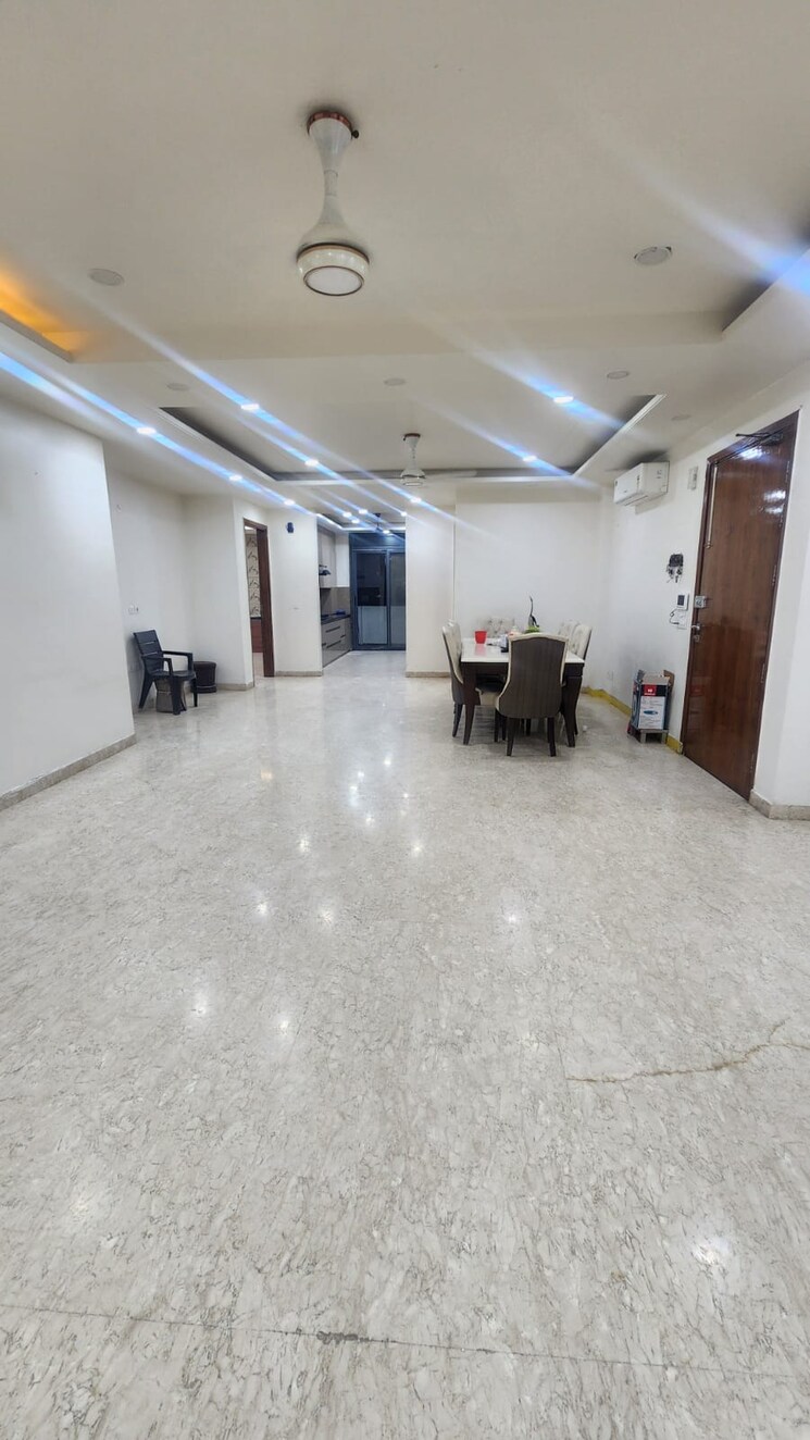 Living Room, adore-the-select-premia 4 Bedroom 2800 Sq.Ft. Apartment In Sector 77 Gurgaon 9670492