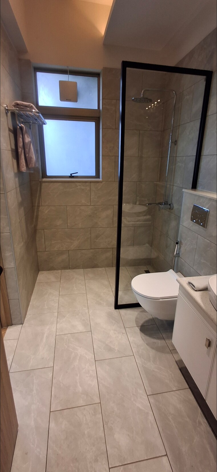 Bathroom, ashiana-aaroham 3 Bedroom 1342 Sq.Ft. Apartment In Sector 80 Gurgaon 9670566