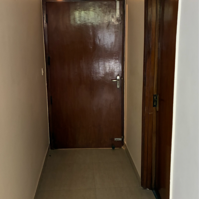 Room, the-nest-noida 3.5 Bedroom 275 Sq.Mt. Independent House In Sector 31 Noida 9670583