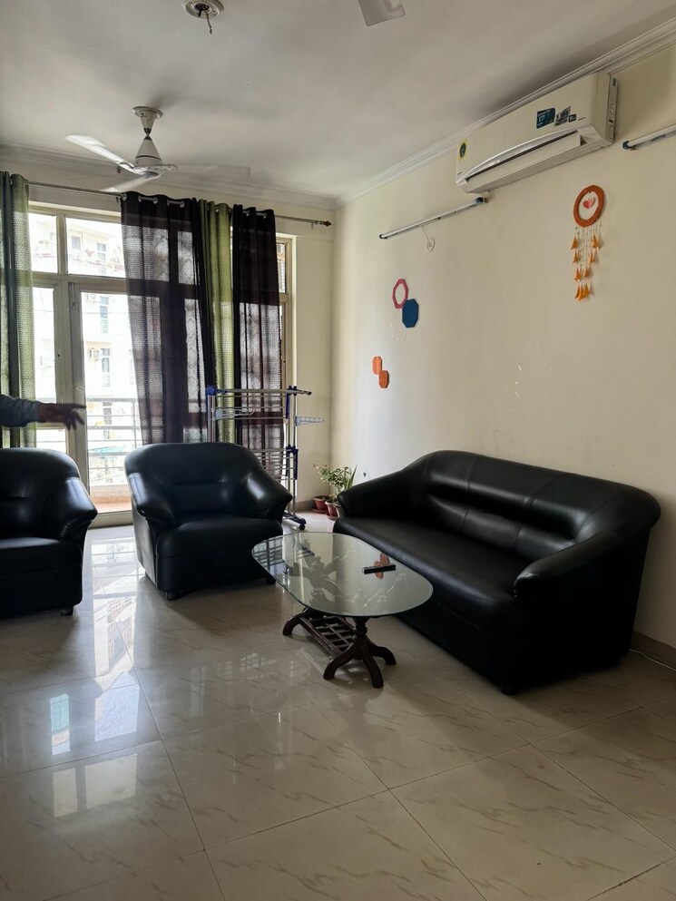 Living Room, gomti nagar 2 Bedroom 1250 Sq.Ft. Independent House In Gomti Nagar Lucknow 9670562