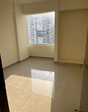 Room in 3 BHK Apartment at Amrapali Heartbeat City, Sector 107 – for Rent