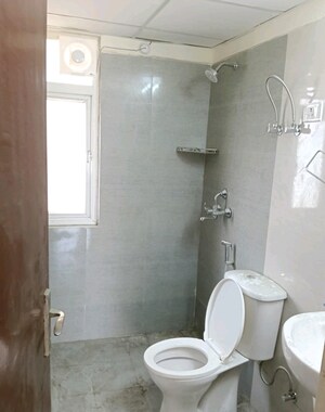 Bathroom in 3 BHK Apartment at Amrapali Heartbeat City, Sector 107 – for Rent