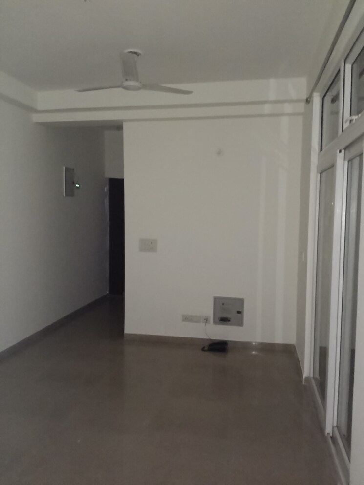 Room, mahagun-mywoods 2.5 Bedroom 1110 Sq.Ft. Apartment In Sector 16c Greater Noida Greater Noida 9670649