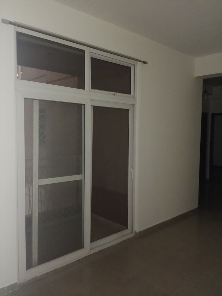 Room, mahagun-mywoods 2.5 Bedroom 1110 Sq.Ft. Apartment In Sector 16c Greater Noida Greater Noida 9670649