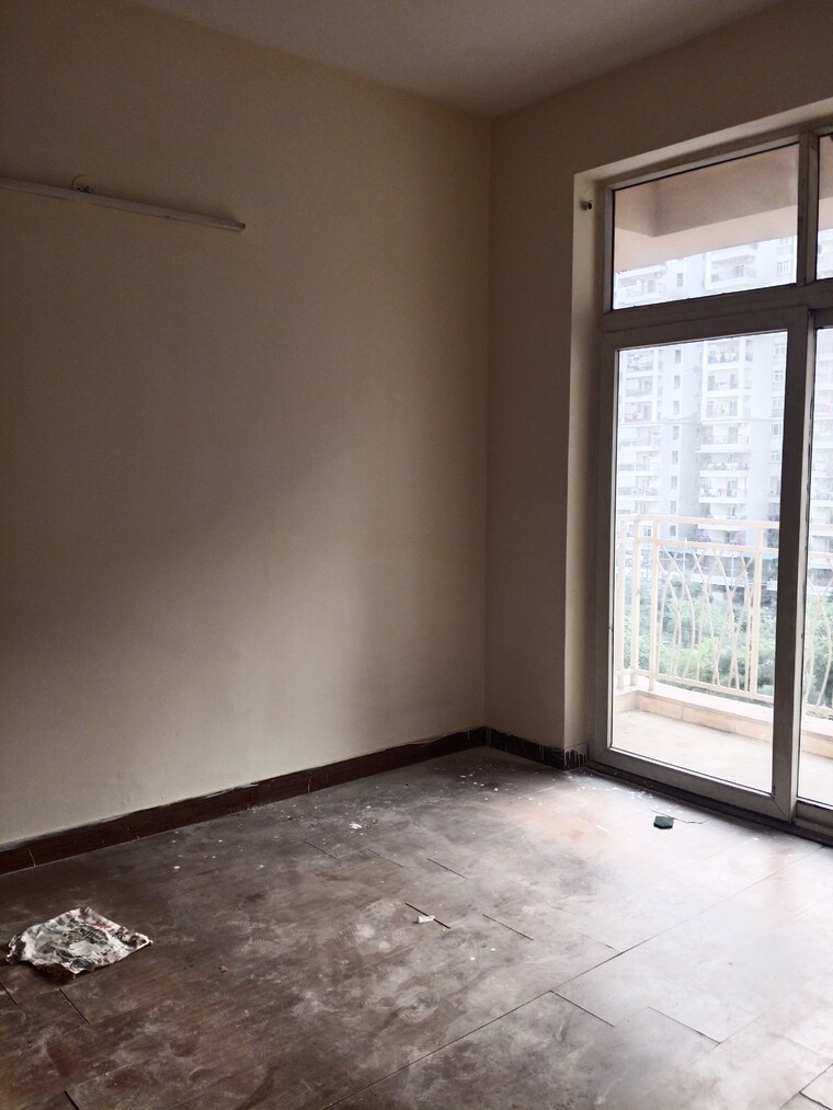 Room, mahagun-mywoods 2.5 Bedroom 1110 Sq.Ft. Apartment In Sector 16c Greater Noida Greater Noida 9670649