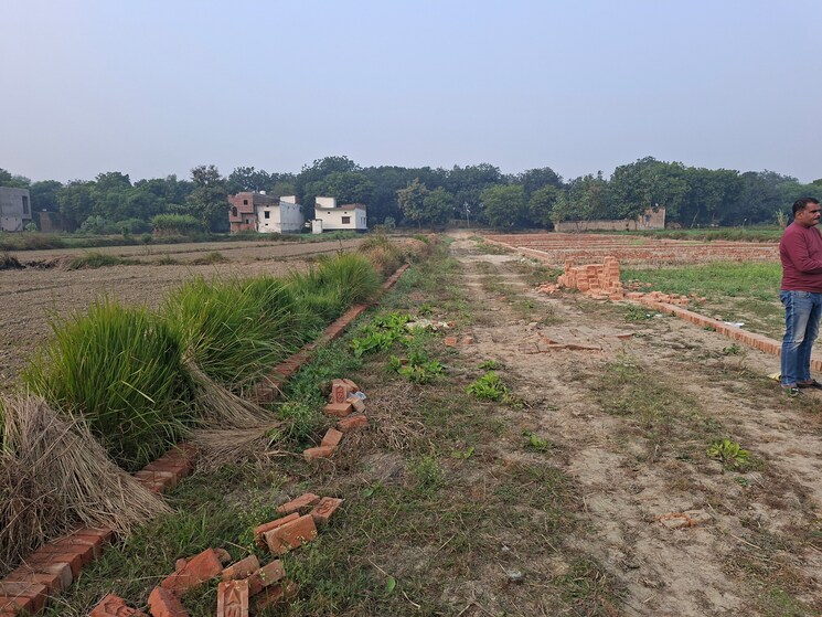 undefined, babatpur  1000 Sq.Ft. Plot In Babatpur Varanasi 9670648