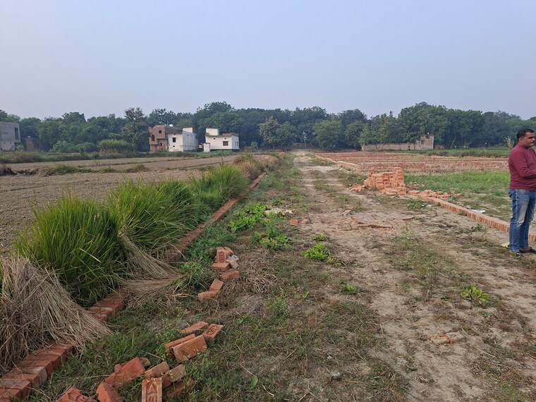 undefined, babatpur  1000 Sq.Ft. Plot In Babatpur Varanasi 9670648
