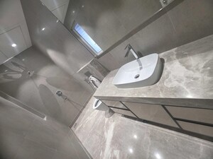 Furnished Amenities in 4 BHK Apartment at Indiabulls Sky Forest, Lower Parel – for Rent