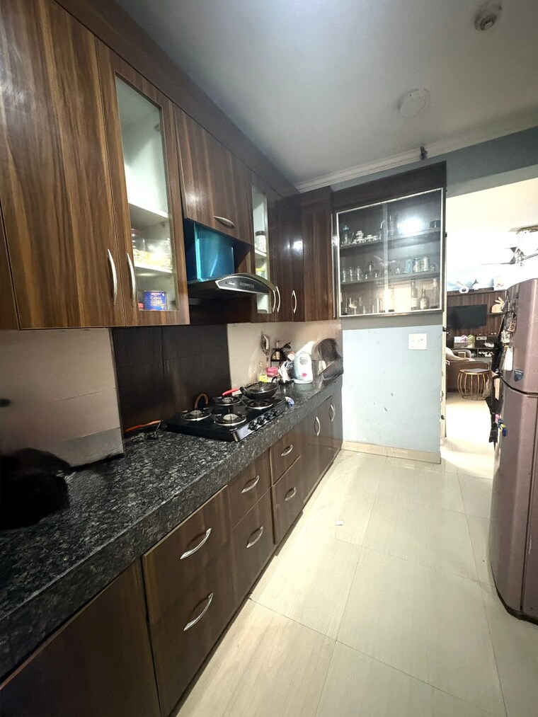 Kitchen, paramount-floraville 3 Bedroom 1425 Sq.Ft. Apartment In Sector 137 Noida 9670575