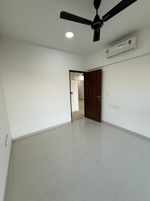 Room in 2 BHK Apartment at Omkar Ananta, Goregaon East – for Rent