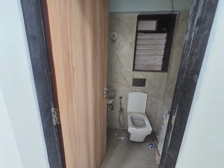 Bathroom, pratham-arc-aura 2 Bedroom 540 Sq.Ft. Apartment In Andheri West Mumbai 9670735