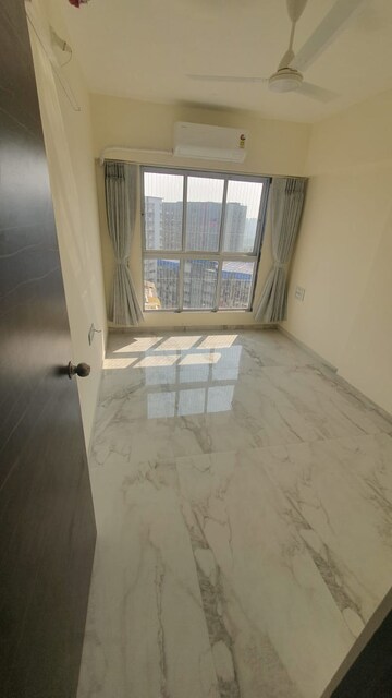 Room in 2 BHK Apartment at Zee Ashtavinayak, Andheri West – for Rent