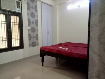 Bedroom in 2 BHK Builder Floor at Mahavir Enclave 1 – for Rent