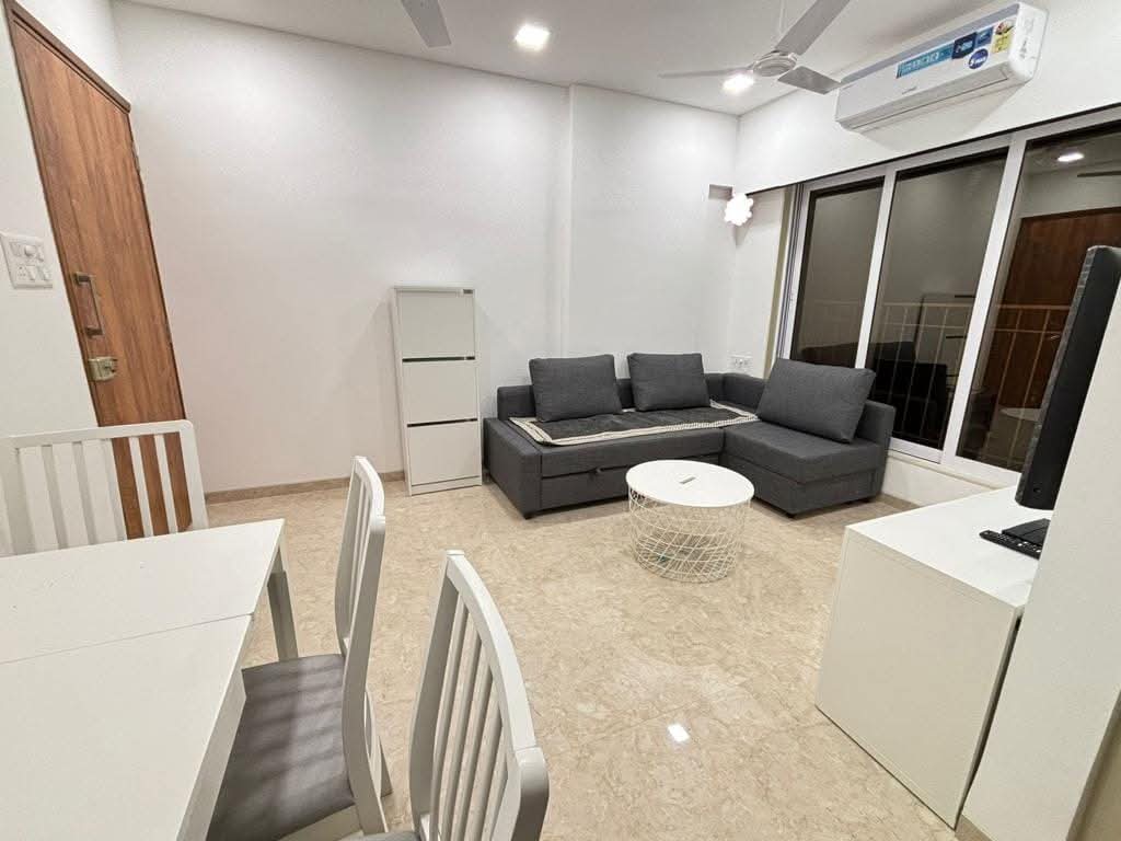 1 BHK Apartment For Rent in Brand One