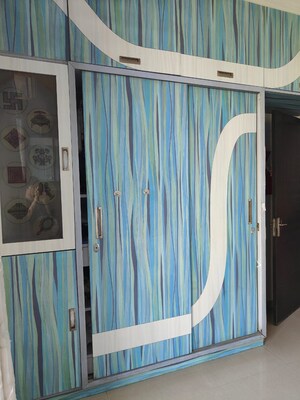 Room in 3 BHK Apartment at Paldi – for Rent