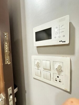  2 BHK Apartment at Dosti Estates, Wadala East – for Rent