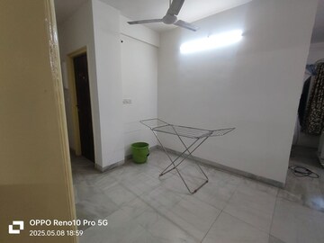 Room in 2 BHK Apartment at AP Panchritu, Powai – for Rent