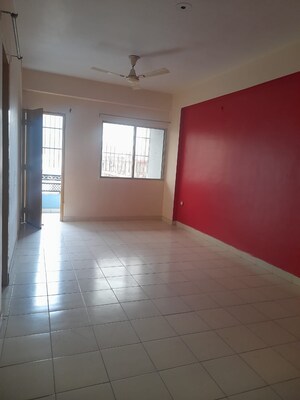 Room in 4 BHK Apartment at Bariatu – for Sale