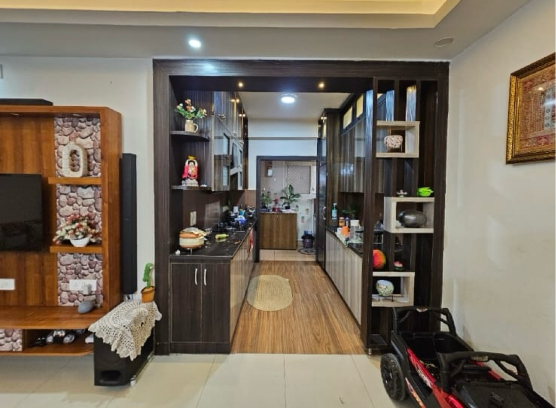 3.5 BHK + Servant Room Apartment For Sale in Paramount Emotions