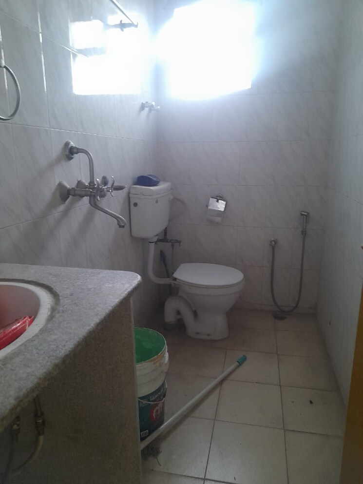 Bathroom, bariatu 4 Bedroom 1925 Sq.Ft. Apartment In Bariatu Ranchi 9671072