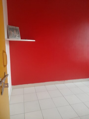 Room in 4 BHK Apartment at Bariatu – for Sale