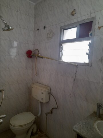 Bathroom in 4 BHK Apartment at Bariatu – for Sale