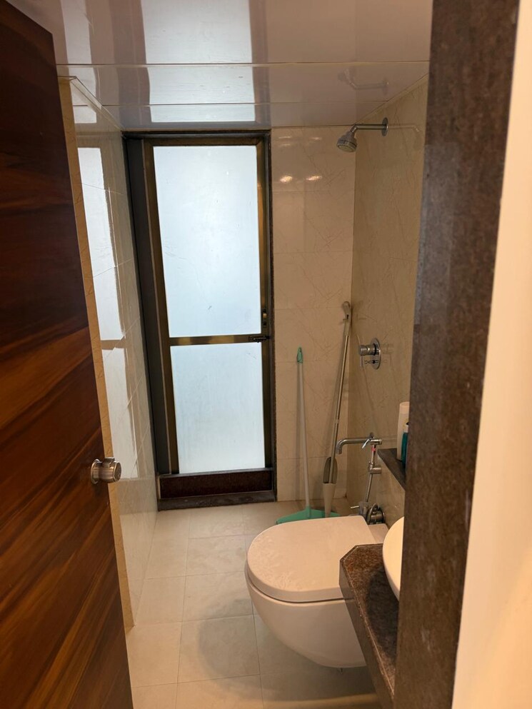 Bathroom, jv-sweena 2 Bedroom 650 Sq.Ft. Apartment In Andheri East Mumbai 9671085
