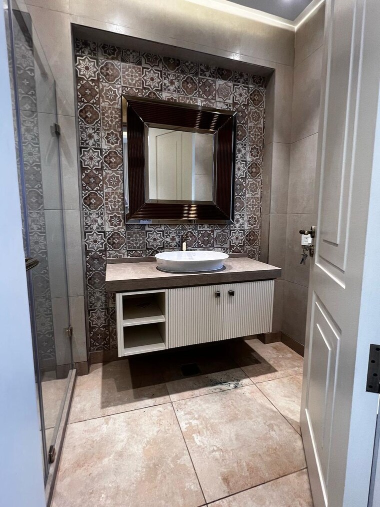 Attached Bathroom, malcha marg 2 Bedroom 2705 Sq.Ft. Builder Floor In Malcha Marg Delhi 9671354