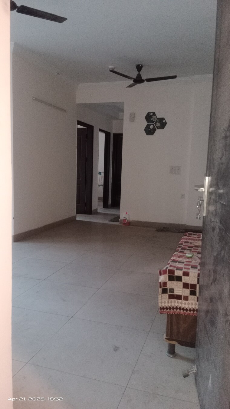 Room, exotica-dreamville 3 Bedroom 1340 Sq.Ft. Apartment In Sector 16c Greater Noida Greater Noida 9671107